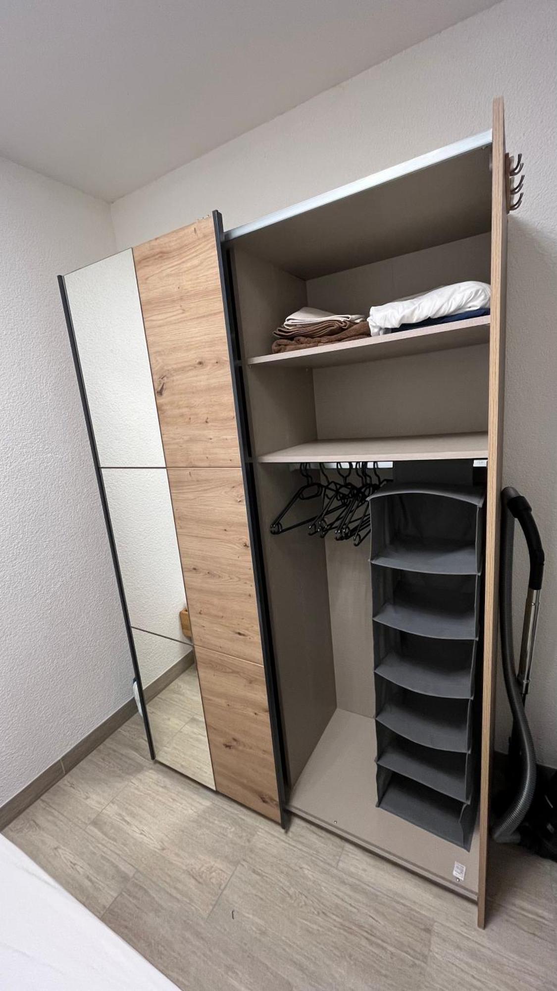 Appartement Gemuetlich, Laendlich, Stadtnah Stutensee